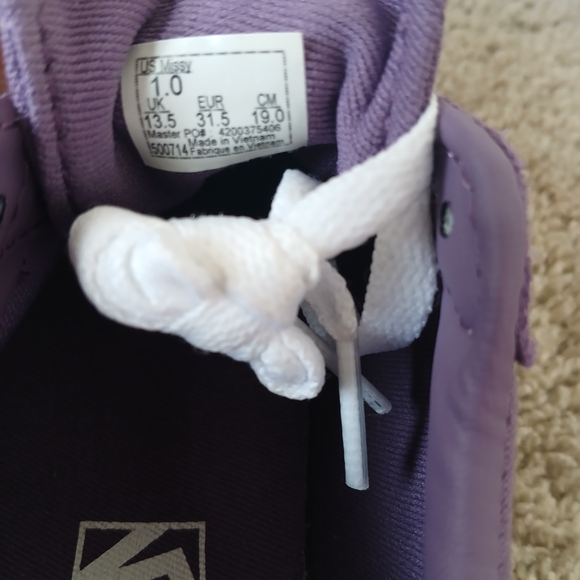 Vans Purple and White Girls Casual Shoes - Picture 3 of 11